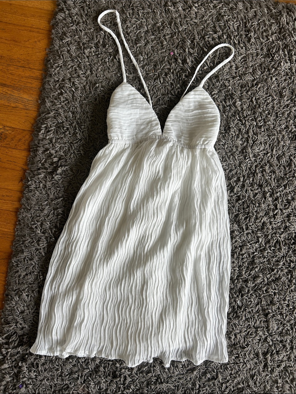 NWOT Princess Polly Matea White Crinkle Spaghetti Strap Mini Dress Size 4 - Picture 2 of 13
